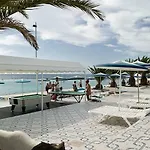 Apartment Beach-front Tenerife Sth Sea And Pool View
